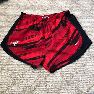 Nike dri-fit tempo running short